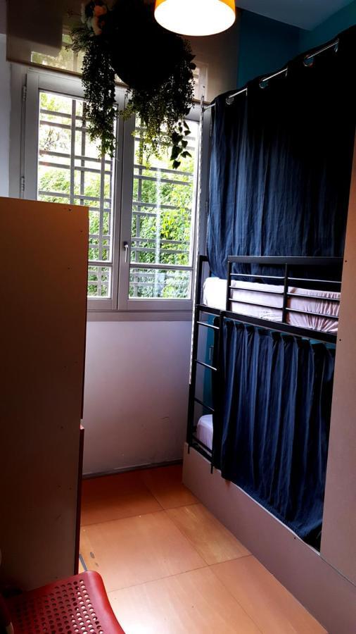 Urban Hostel Madrid Exterior photo